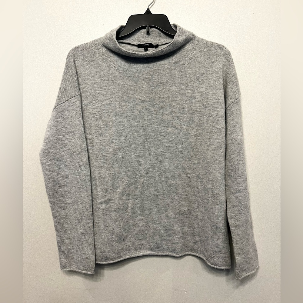 Theory Light Gray Turtleneck Wool Cashmere blend Sweater Size Small Minimalist